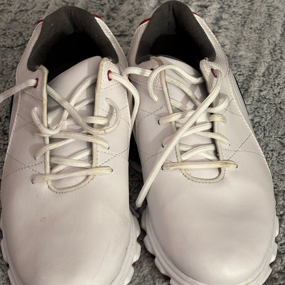 FootJoy White Sneakers with Low-Top Design and Textured Upper